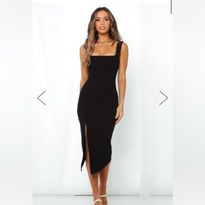 LEAVE THE LIGHT ON MIDI DRESS BLACK